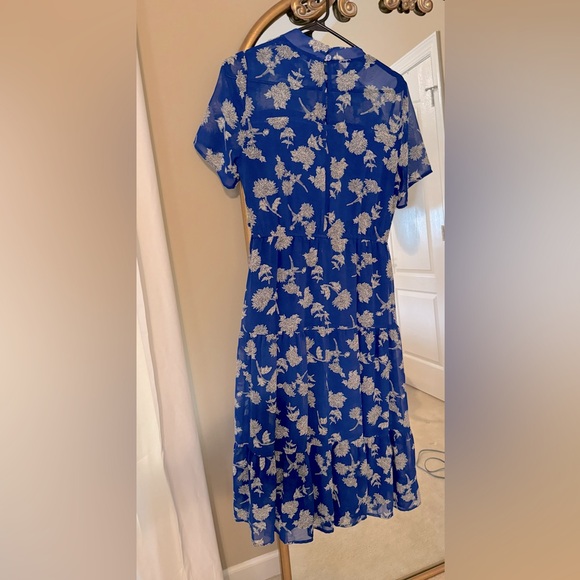 Lulu’s Floral midi dress - Picture 3 of 5